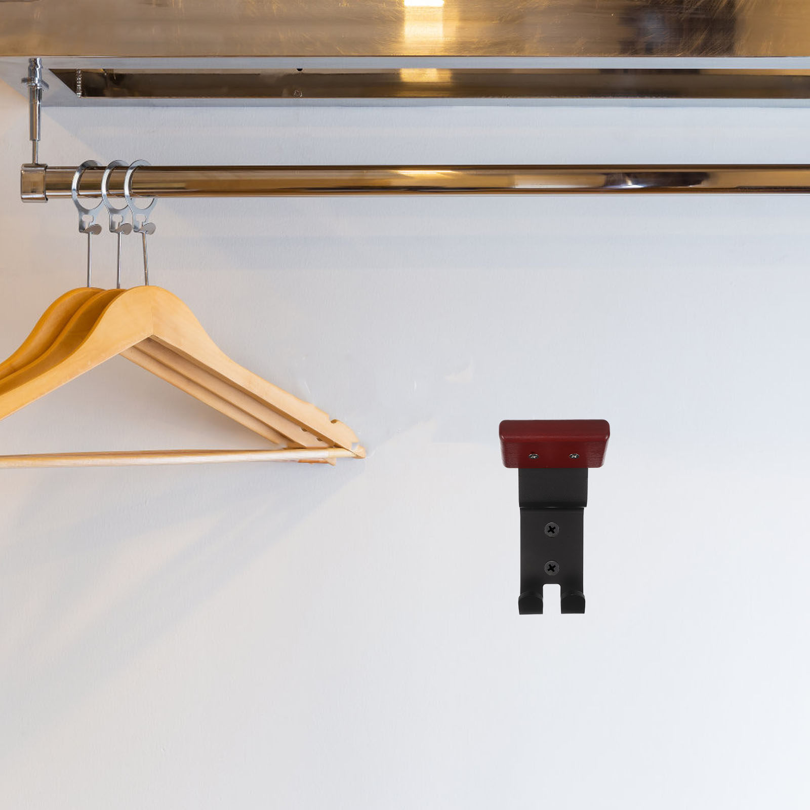 Support mural robuste pour équ - Motorcycle Gear Display Rack avis et prix
